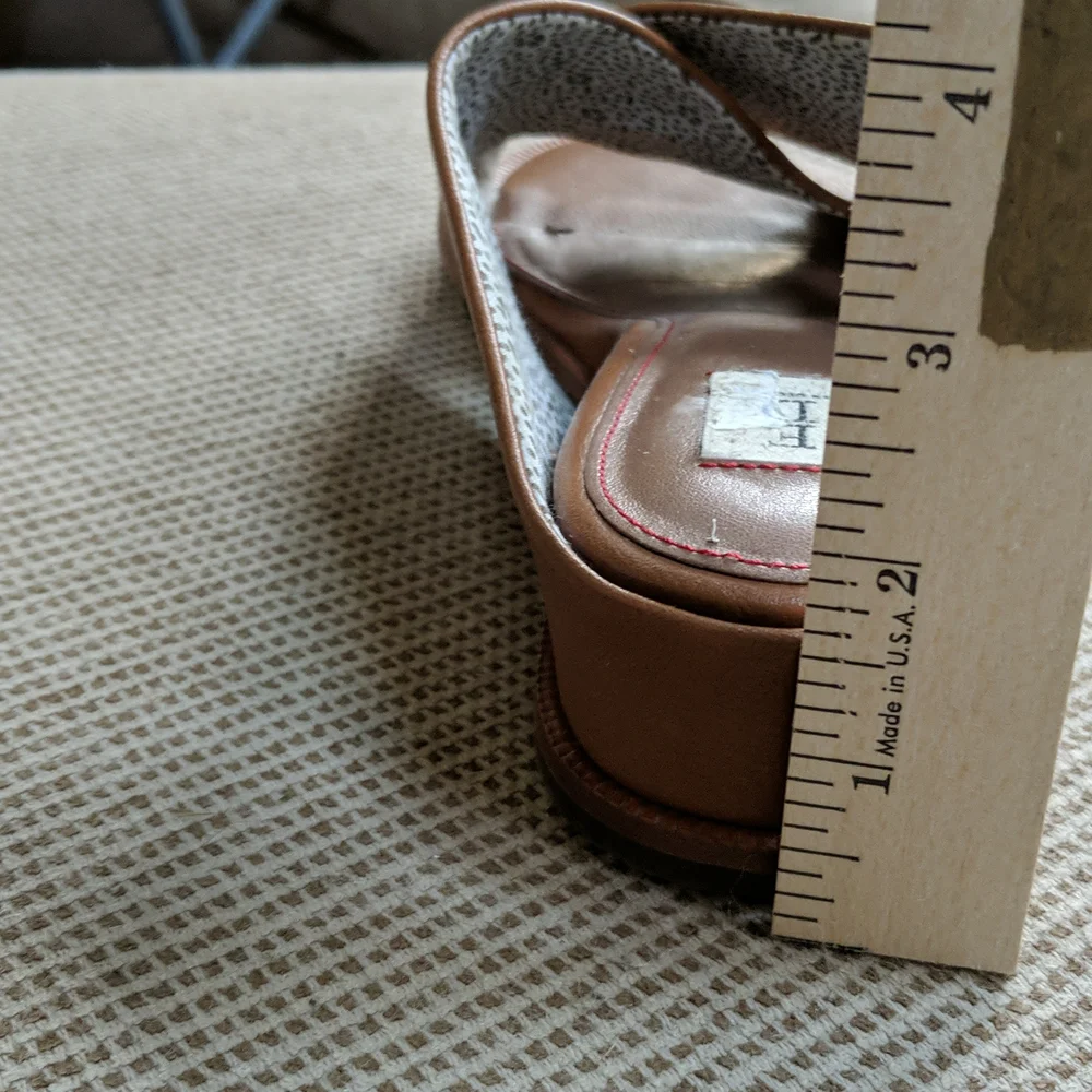 ED, Ellen DeGeneres leather,tan Treya, wedge slide sandal Sz 10